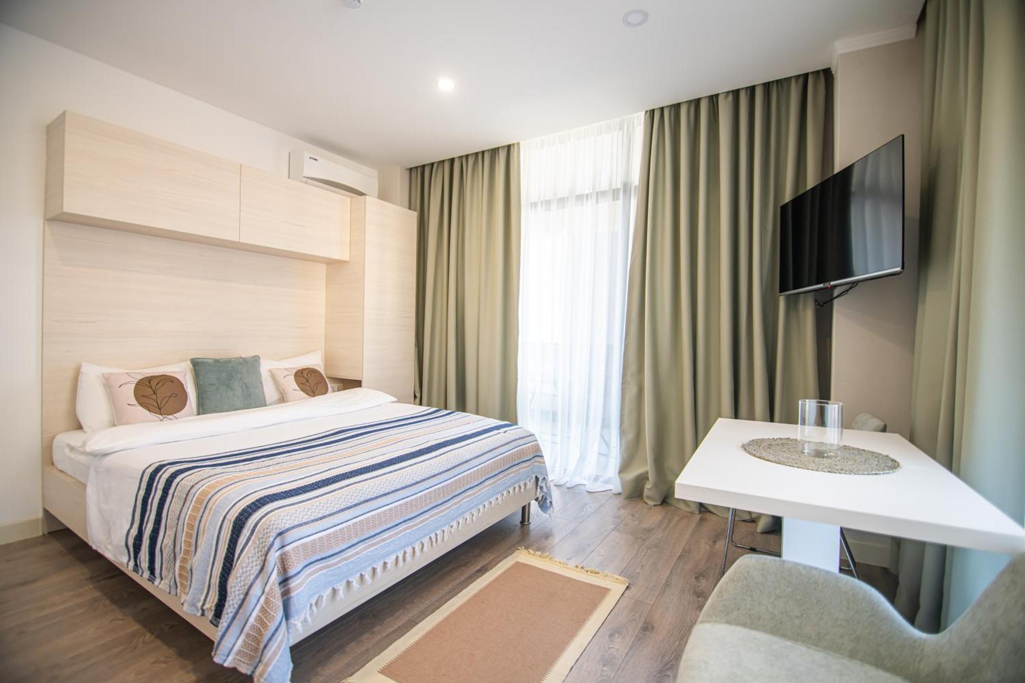 Green Side Apart Hotel Batumi Luaran gambar