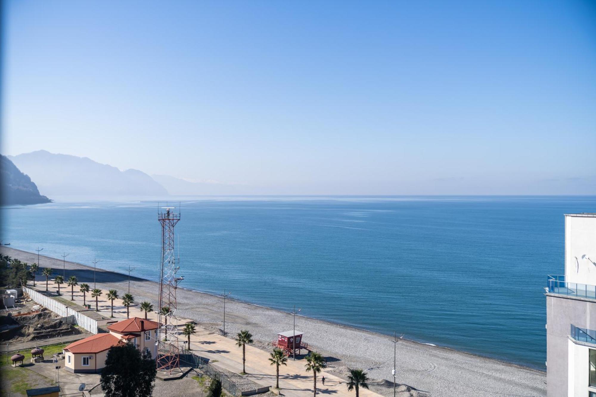 Green Side Apart Hotel Batumi Luaran gambar